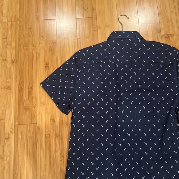 EUC Sovereign Code button down size medium men’s - Picture 8 of 12